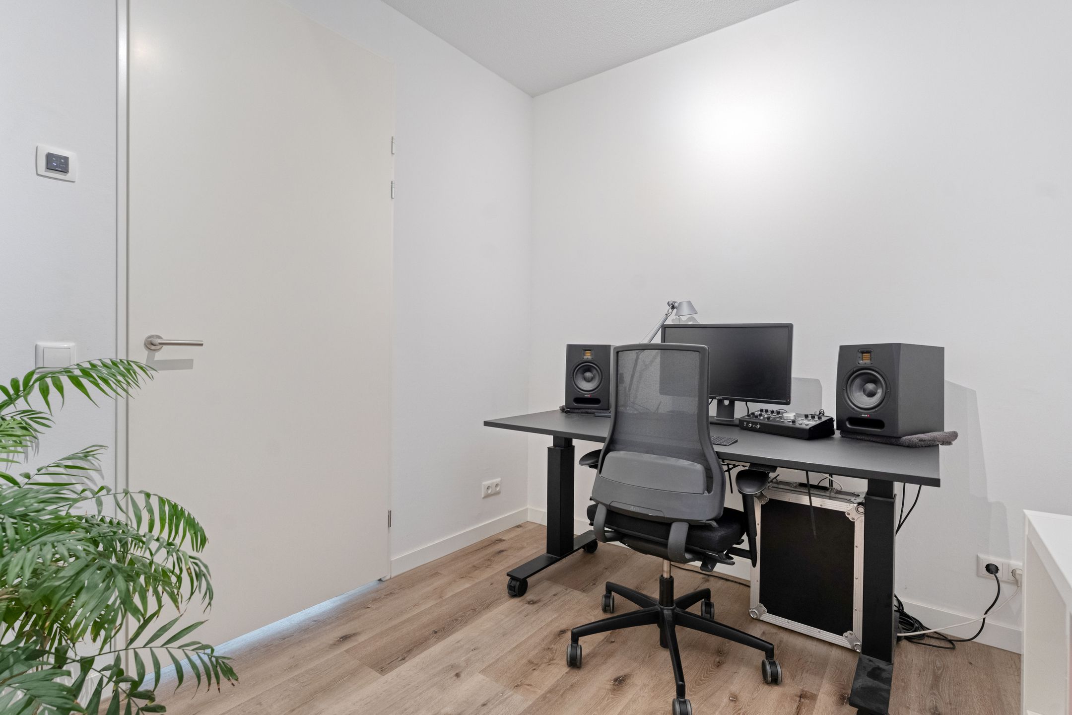 Photo 24 of Nachtegaalstraat 7-D