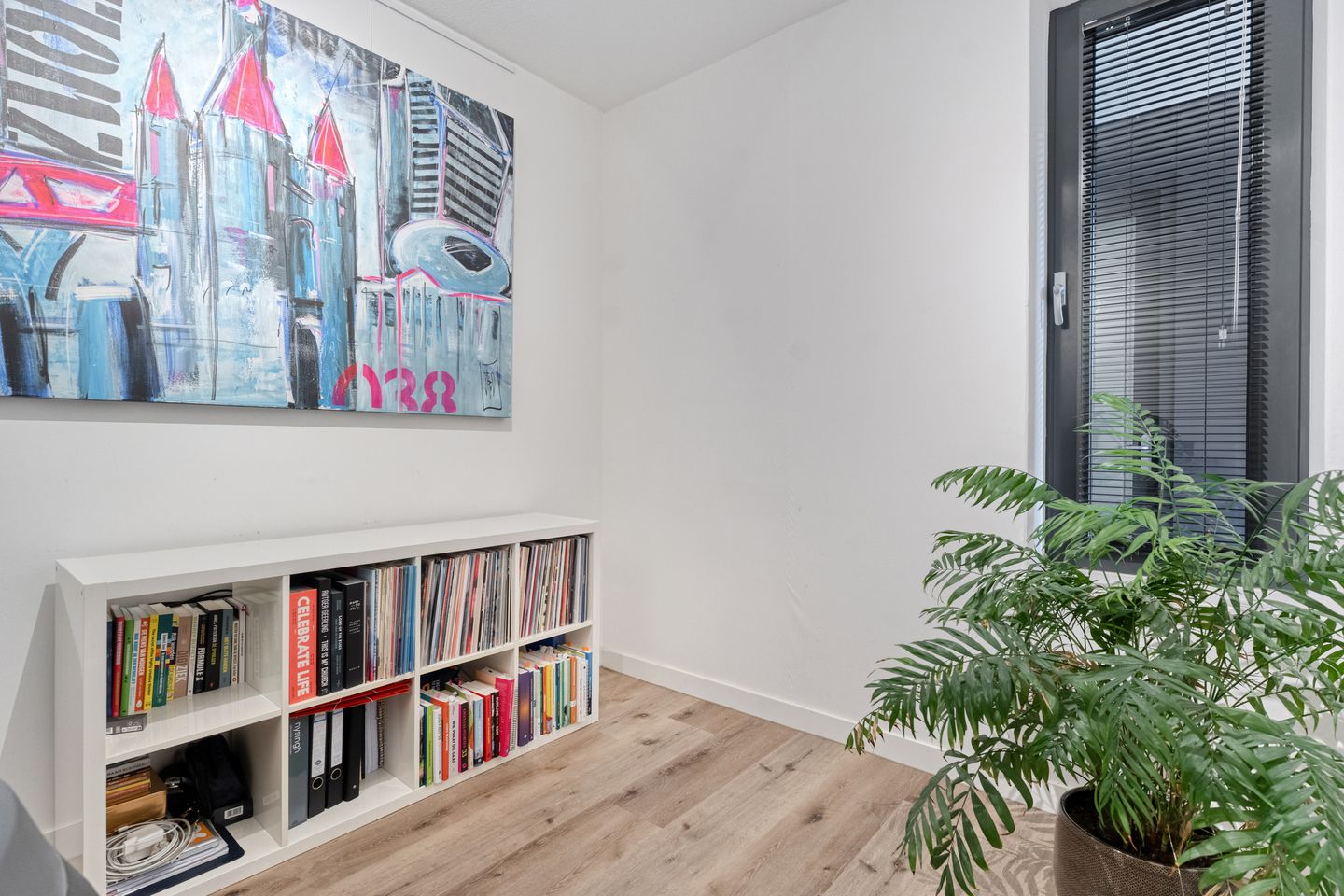 Photo 25 of Nachtegaalstraat 7-D