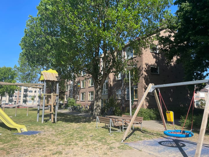 Foto 2 van Van der Doesstraat 19