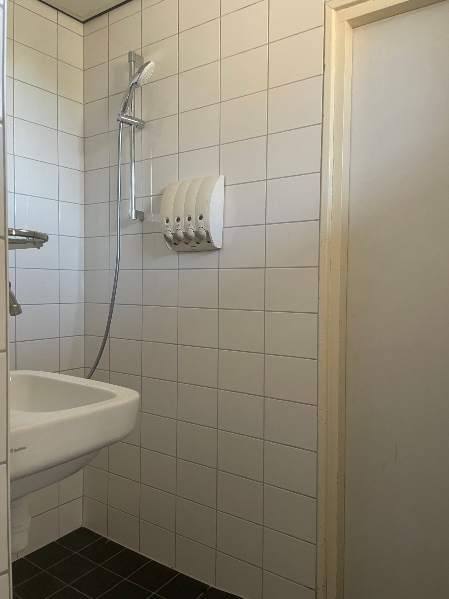 Foto 10 van Van der Doesstraat 19