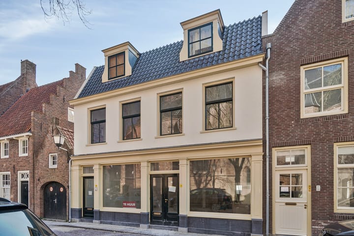 St. Annastraat 3, Naarden