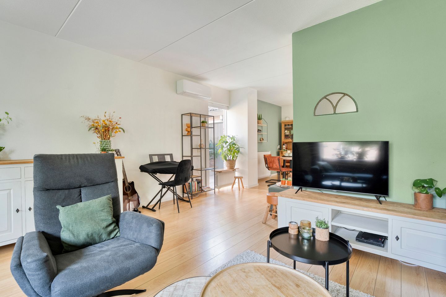 Photo 10 of De Karekiet 44