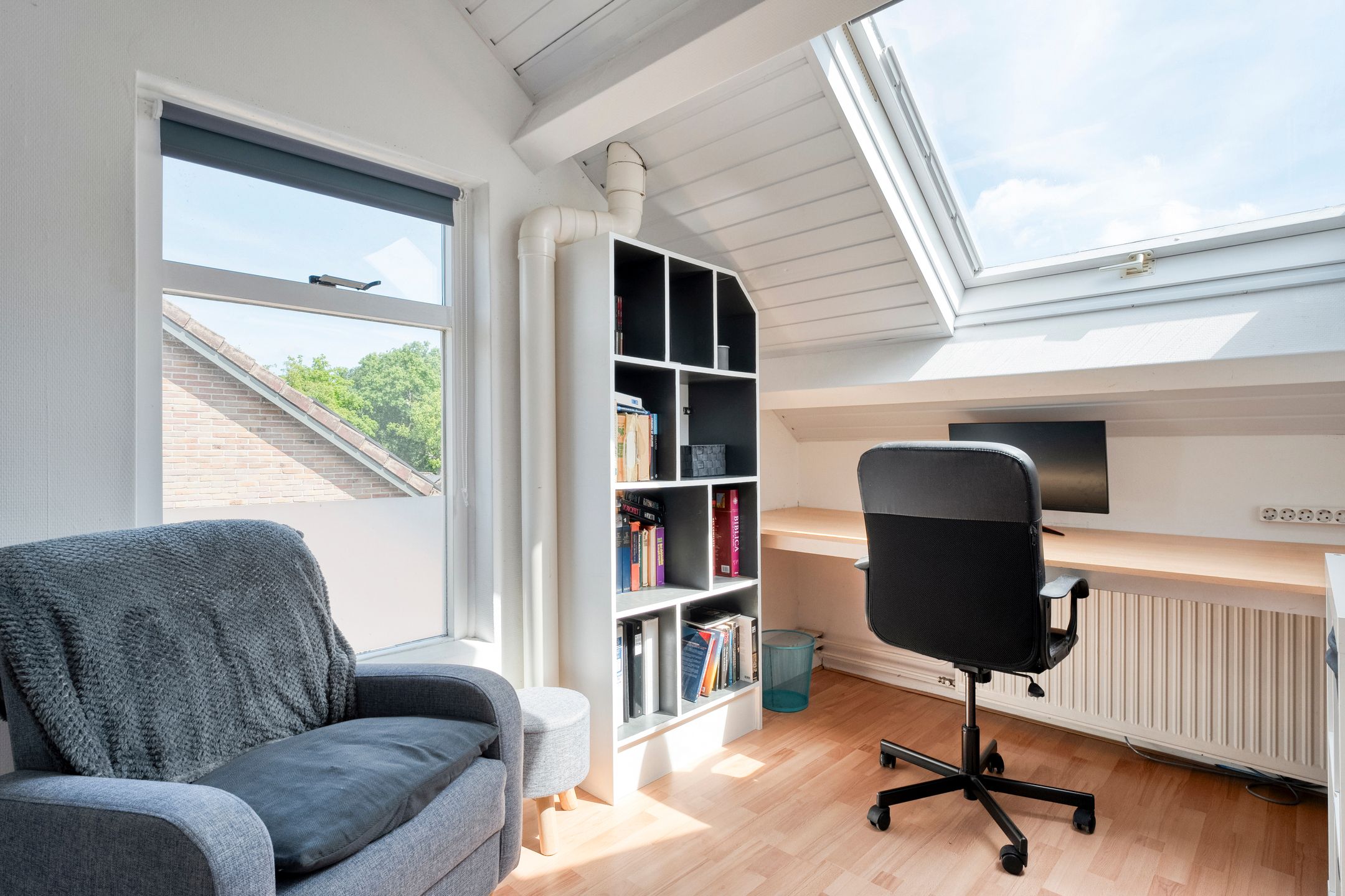 Photo 33 of De Karekiet 44