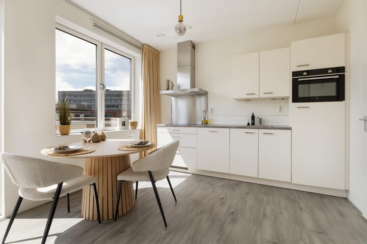 Foto 12 van Bart van der Leckhof 76