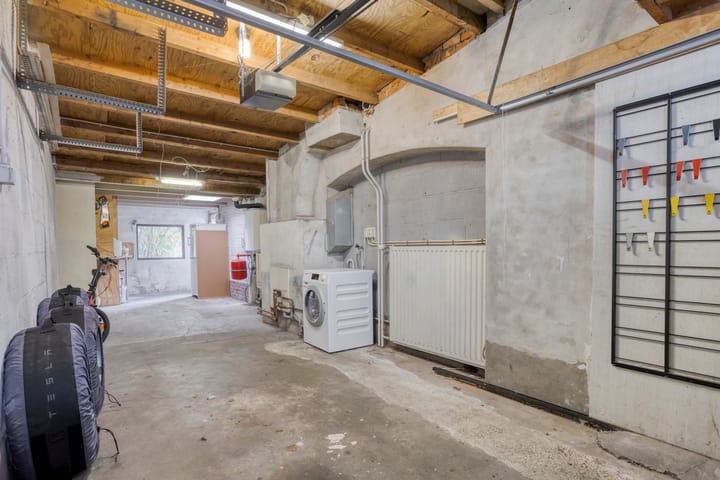 Photo 36 of Prins Bernhardstraat 7