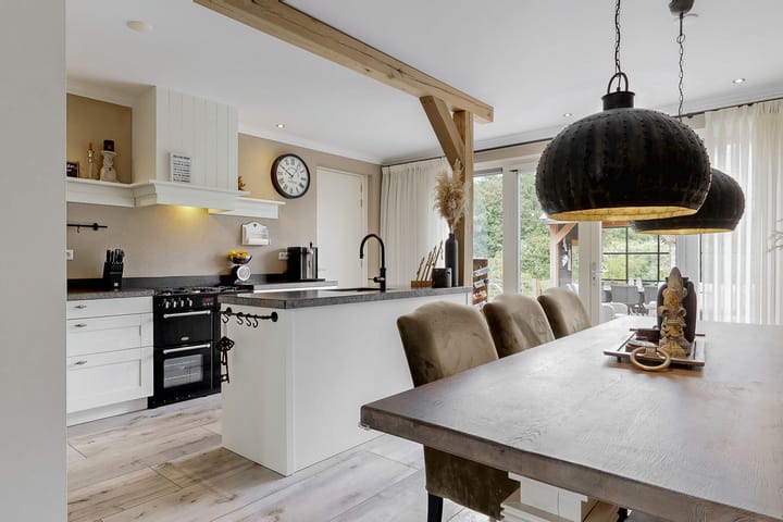 Foto 12 van Matjador 98