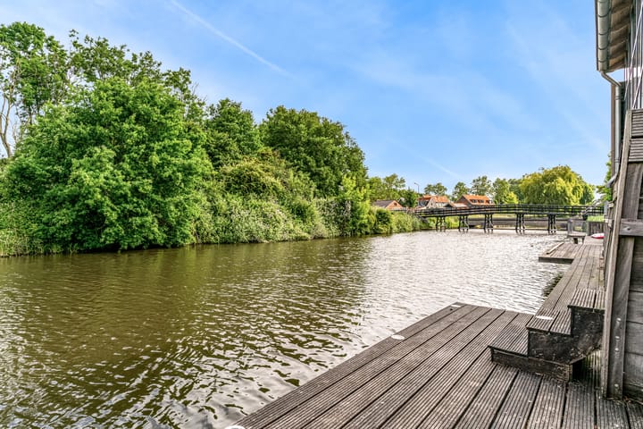 Foto 47 van Matjador 98