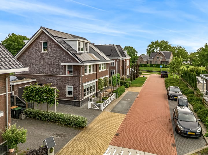 Foto 52 van Matjador 98