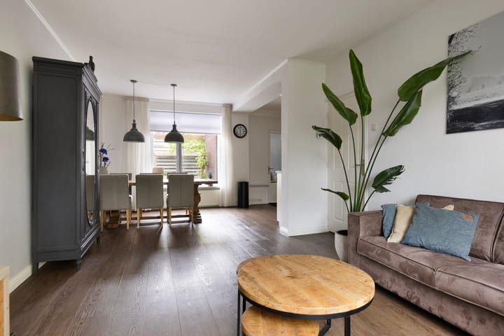 Foto 10 van Donia 28