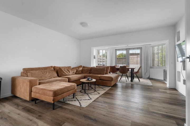 Foto 2 van De Eersteling 8