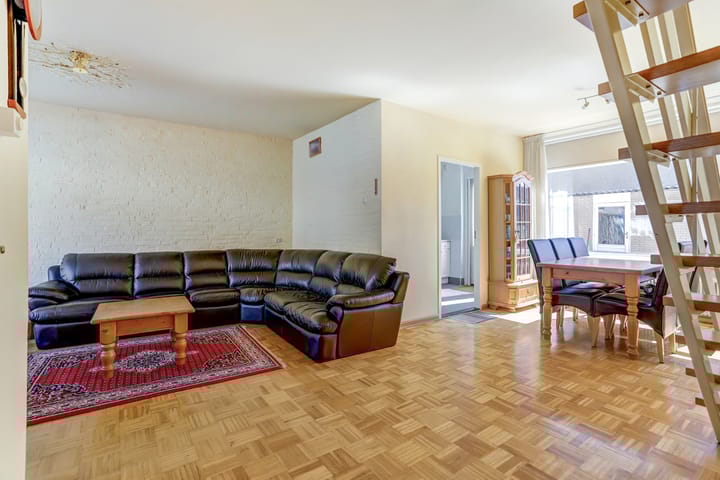 Photo 13 of Haarlemstraat 11