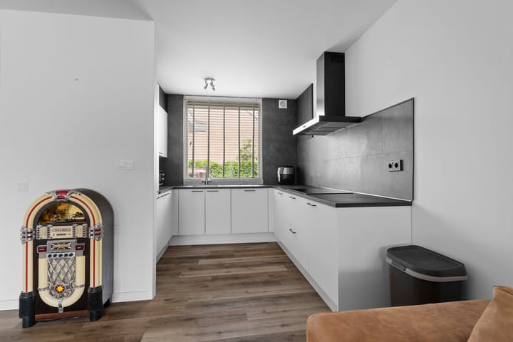 Foto 16 van De Eersteling 8