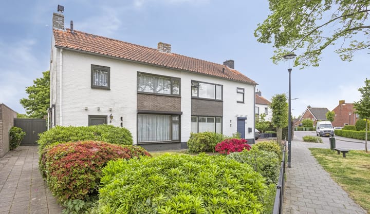 Foto 1 van Akkerlaan 8