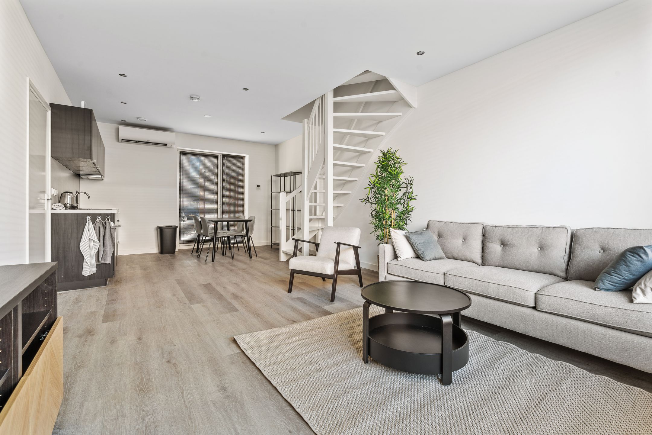 Photo 3 of Lodewijk Napoleonlaan 31