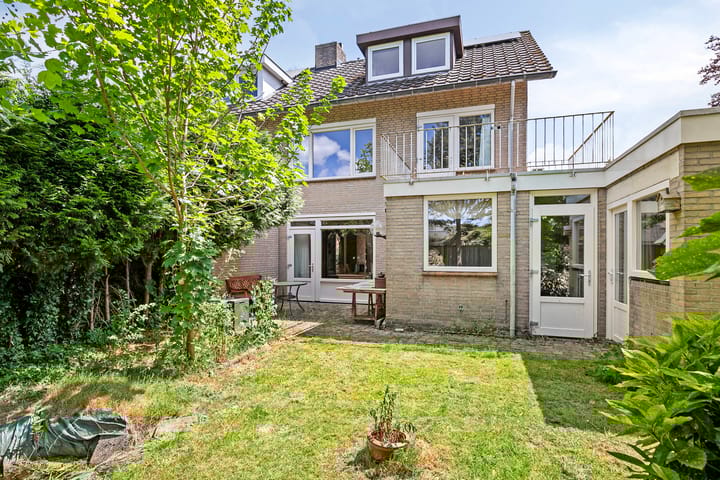 Foto 43 van Adriaen van Ostadelaan 11