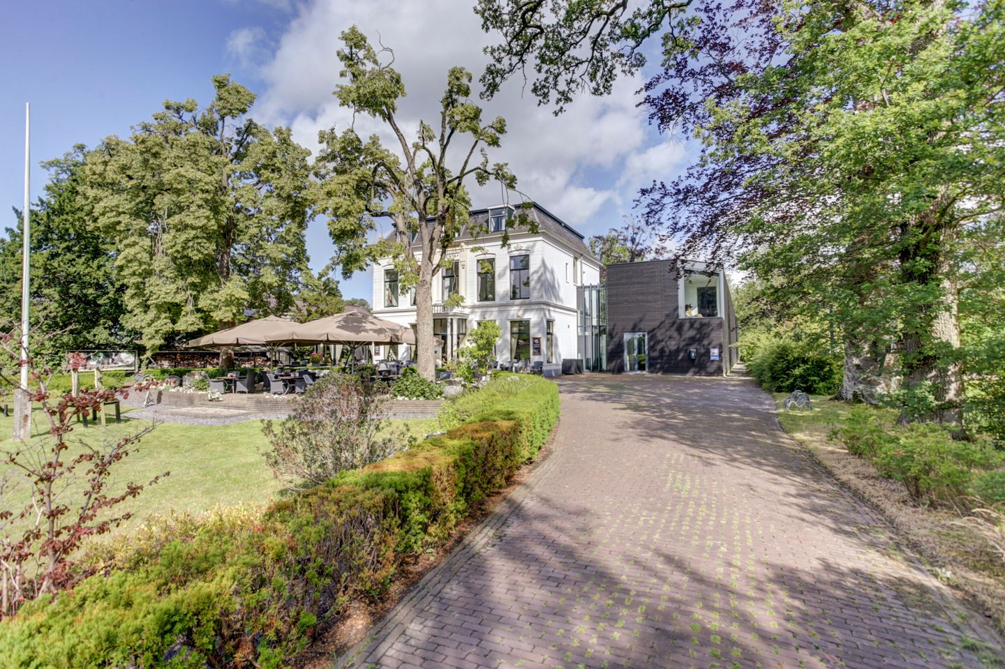 Bekijk foto 1 van Molenhoek 2