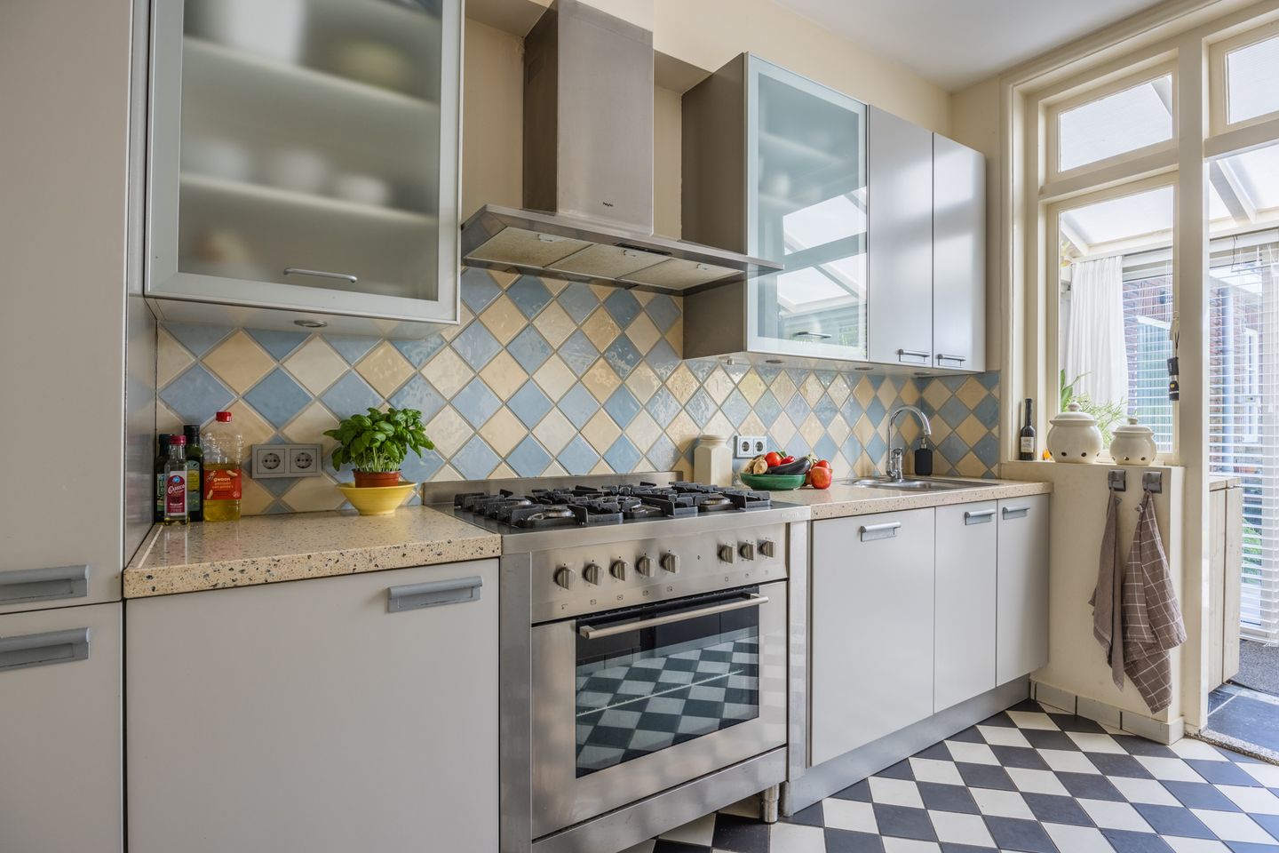 Foto 19 van Veurseweg 148