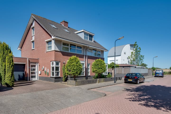 Foto 2 van Tarweakker 18