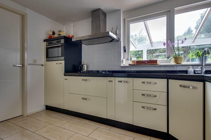 Foto 10 van Tarweakker 18