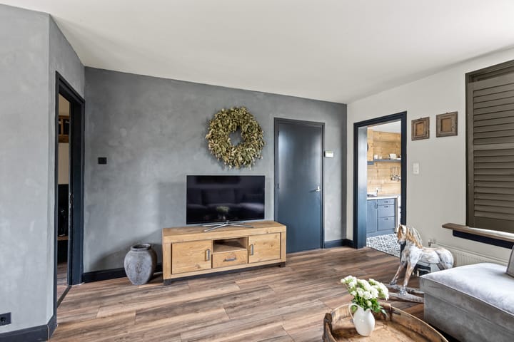 Photo 9 of Schoolstraat 25