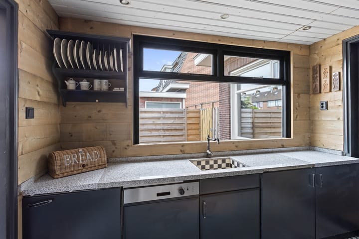 Photo 12 of Schoolstraat 25