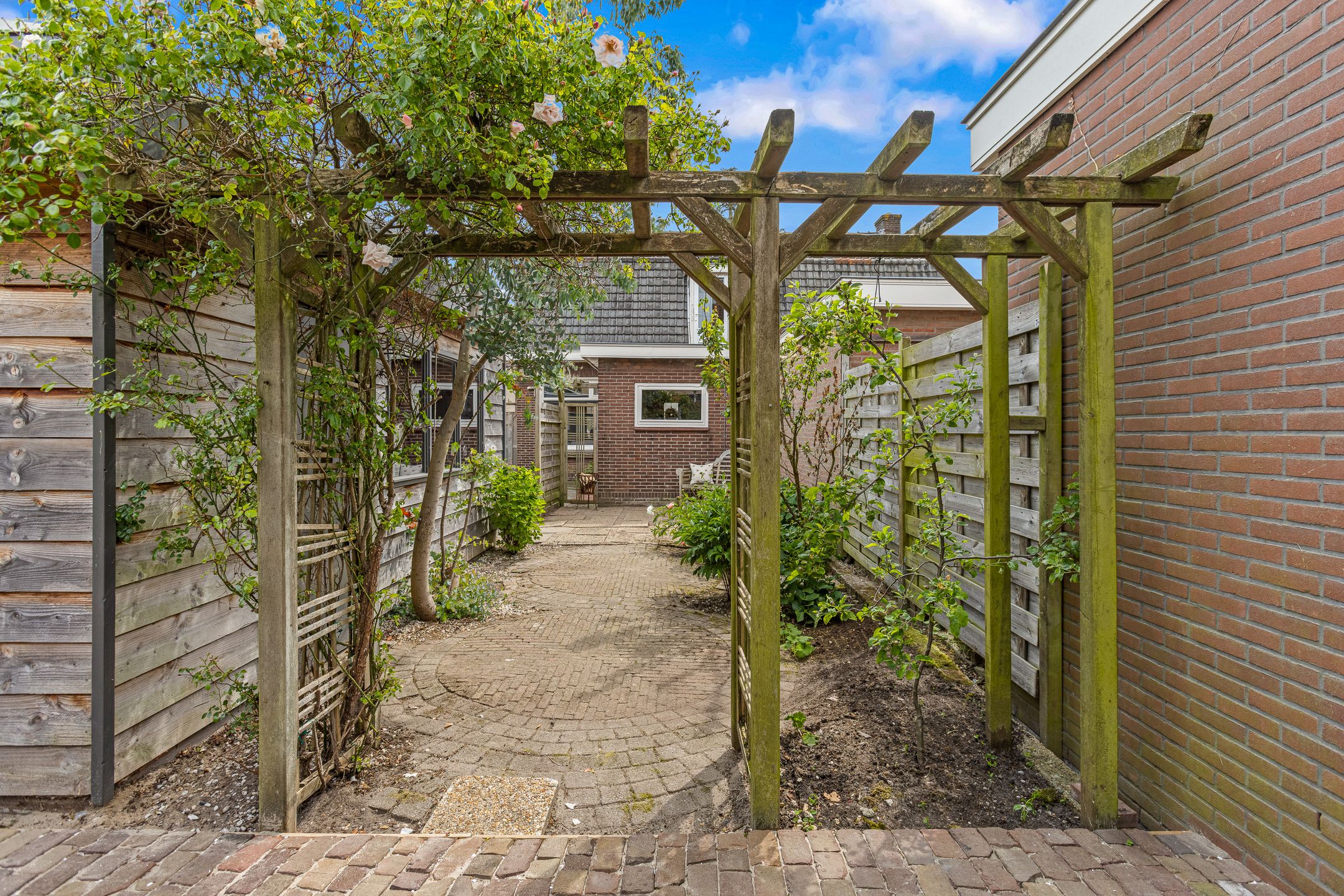 Photo 18 of Schoolstraat 25