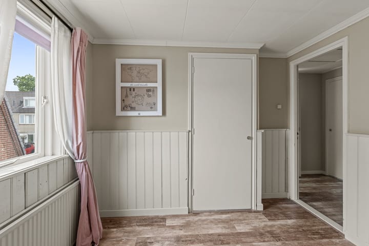 Photo 31 of Schoolstraat 25