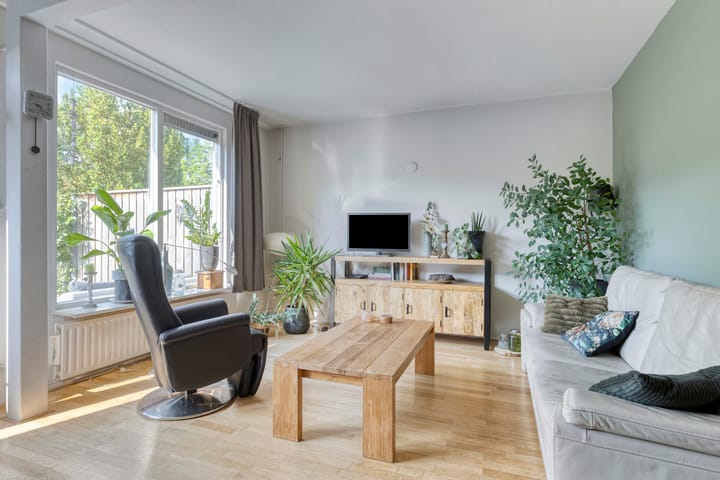 Photo 9 of Saturnus 14