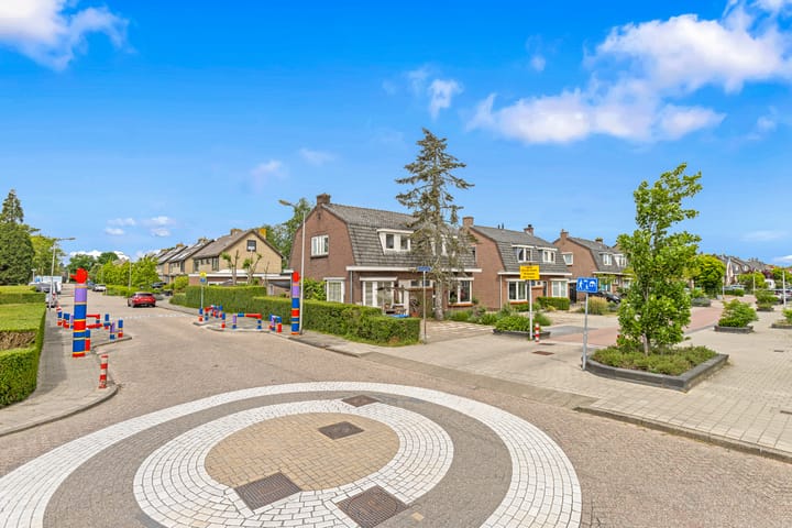 Photo 38 of Schoolstraat 25