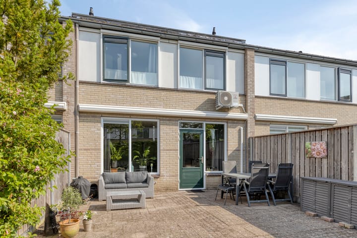 Photo 30 of Saturnus 14