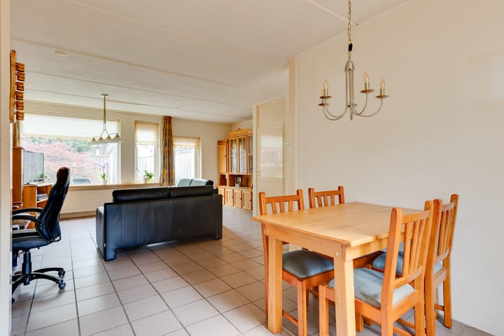 Foto 13 van Venus 16