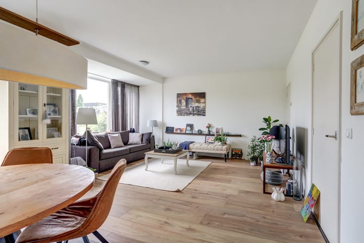 Foto 14 van de Bird 104