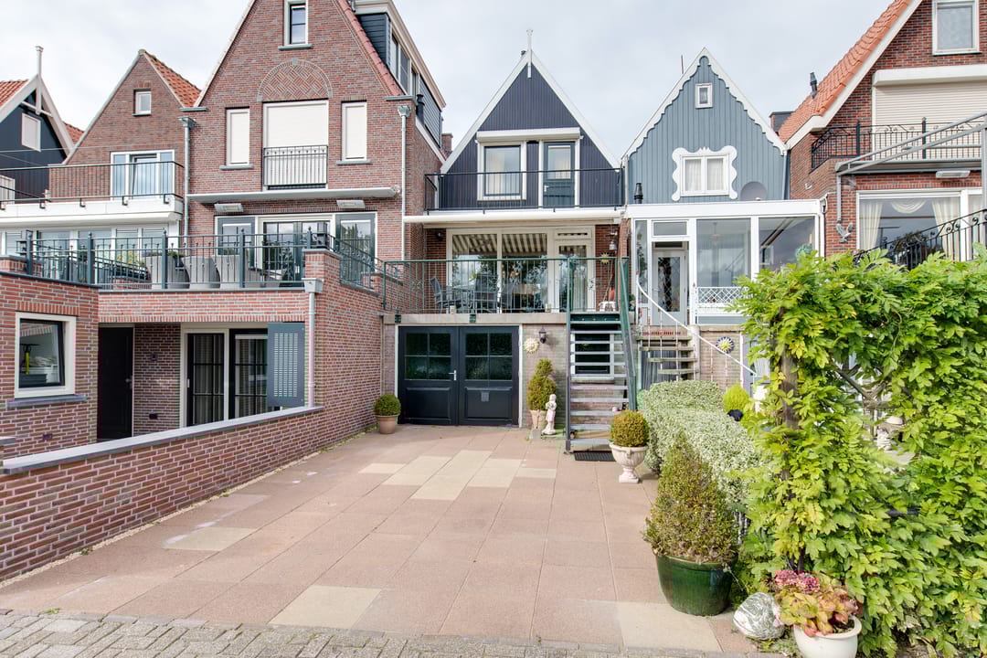 Photo 2 of Zuideinde 77