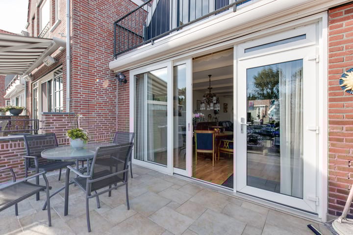 Photo 4 of Zuideinde 77