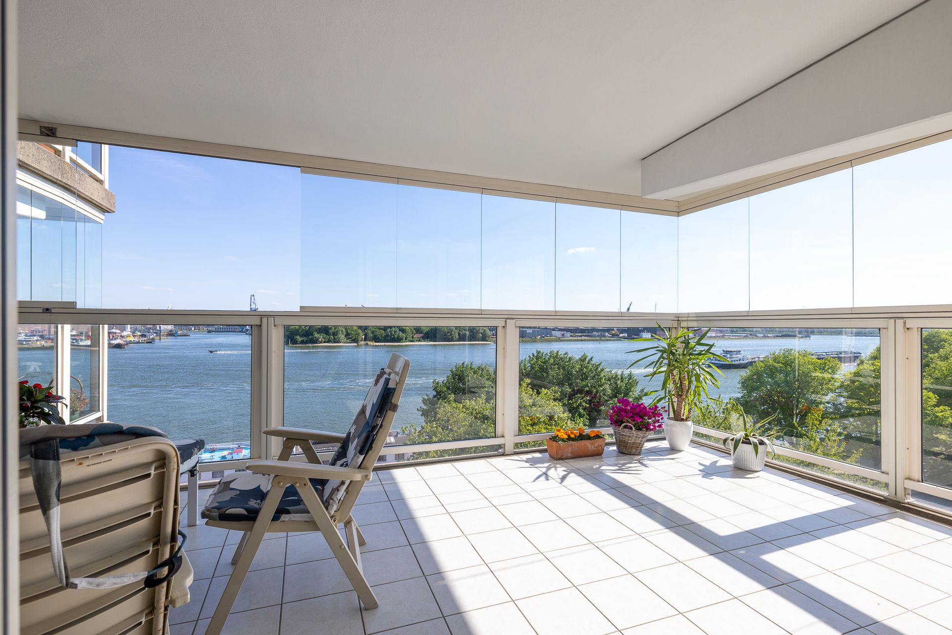 Foto 3 van Maasboulevard 52