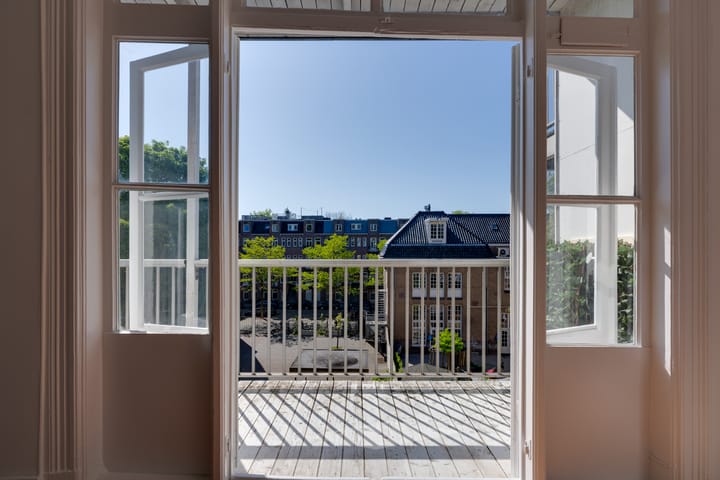 Foto 4 van Van Ostadestraat 12-3