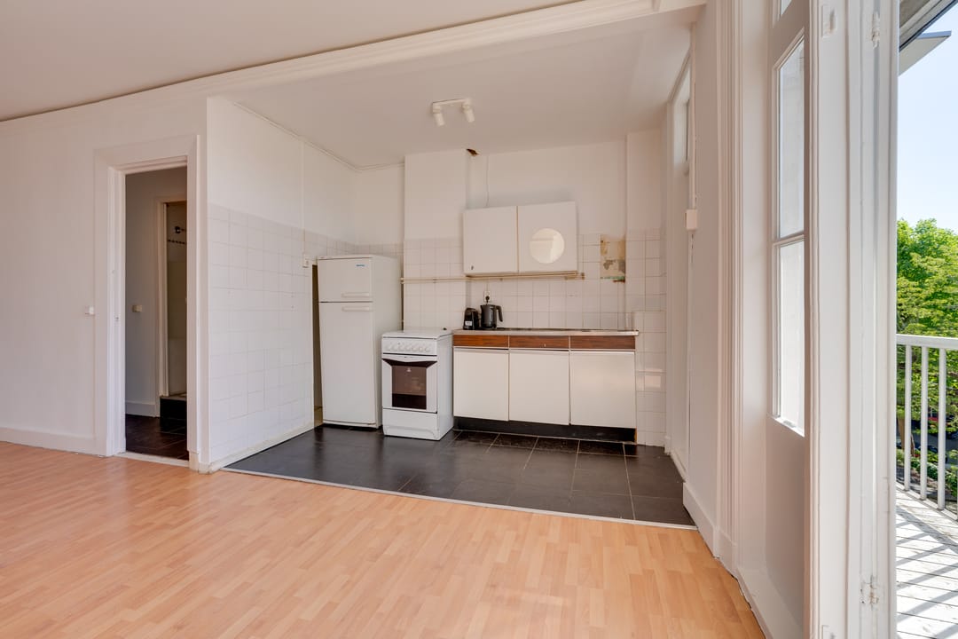 Foto 8 van Van Ostadestraat 12-3