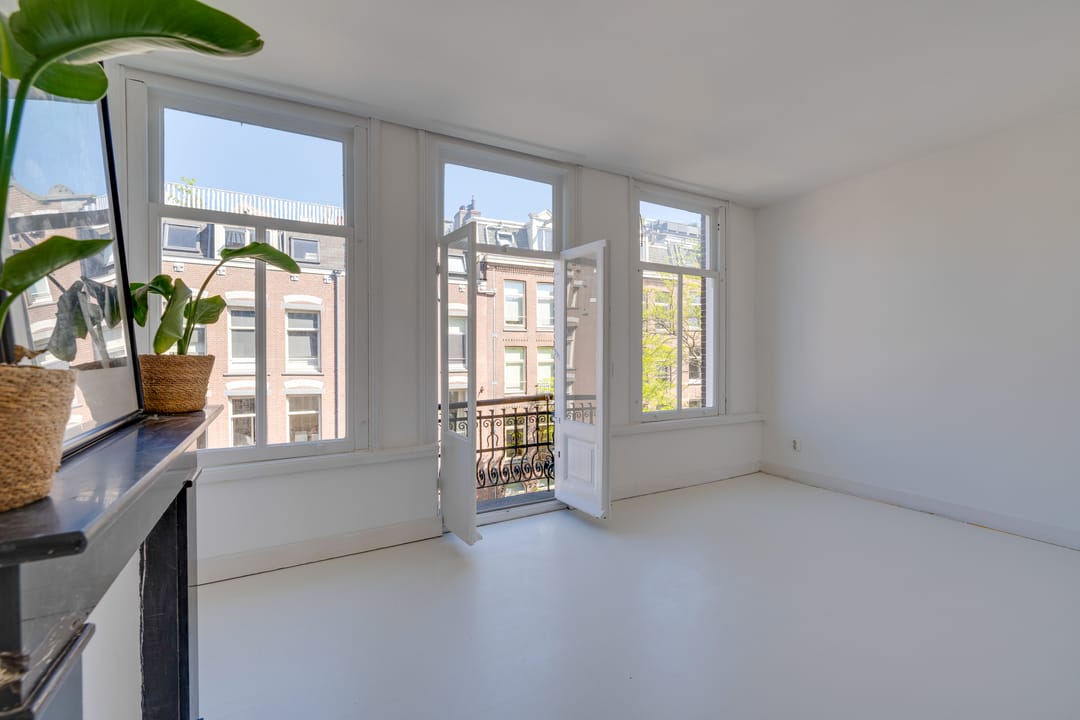 Foto 11 van Van Ostadestraat 12-3