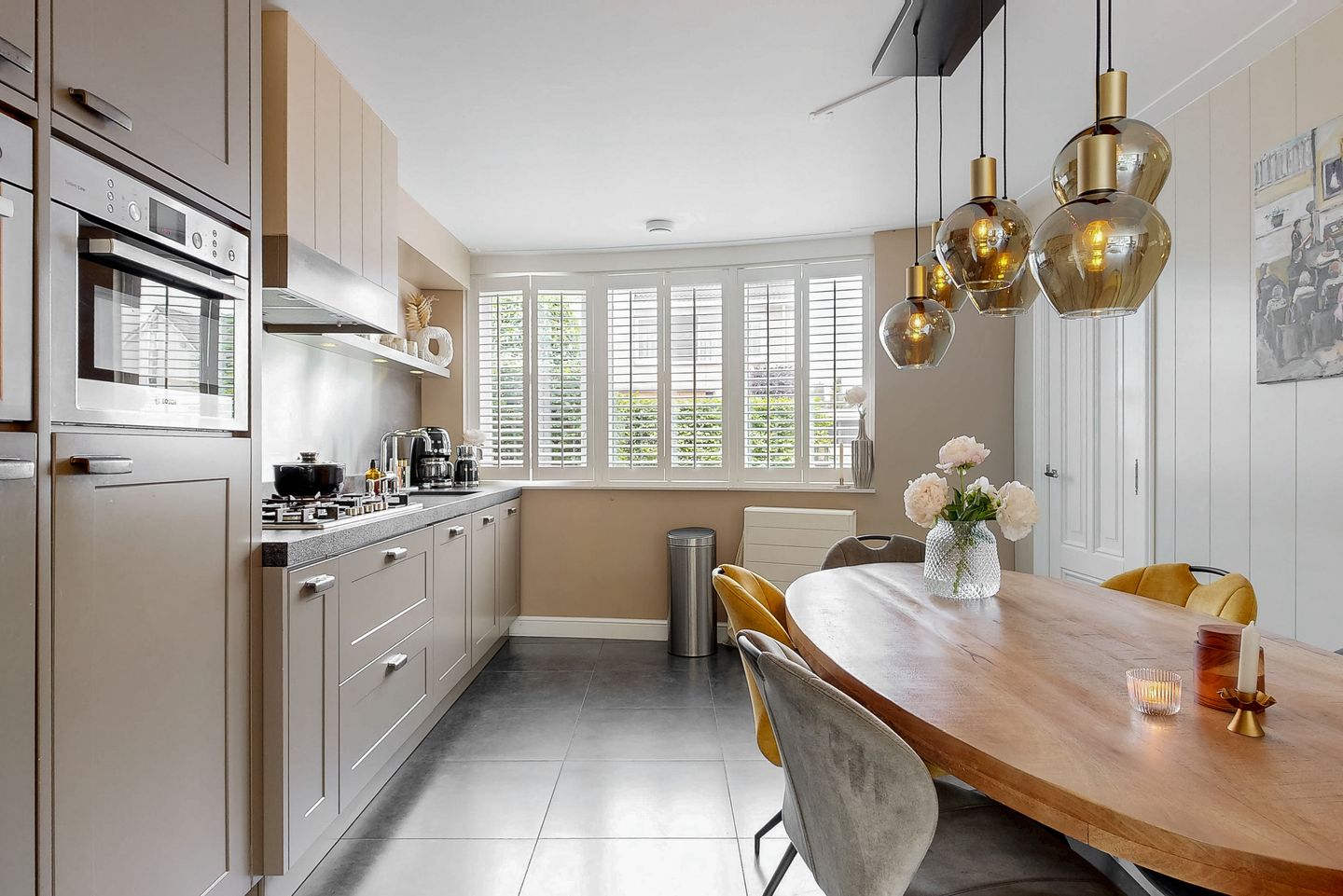 Photo 10 of Spanker 7