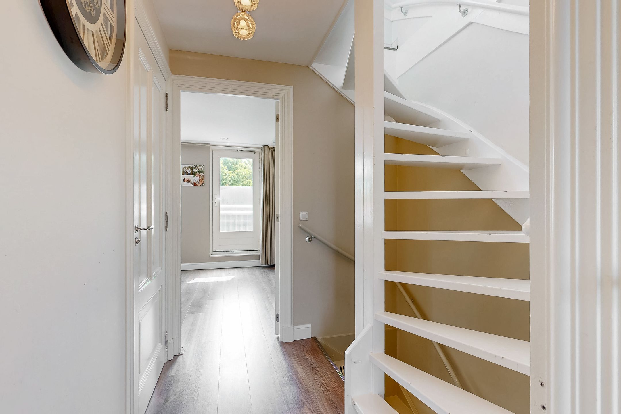 Photo 18 of Spanker 7