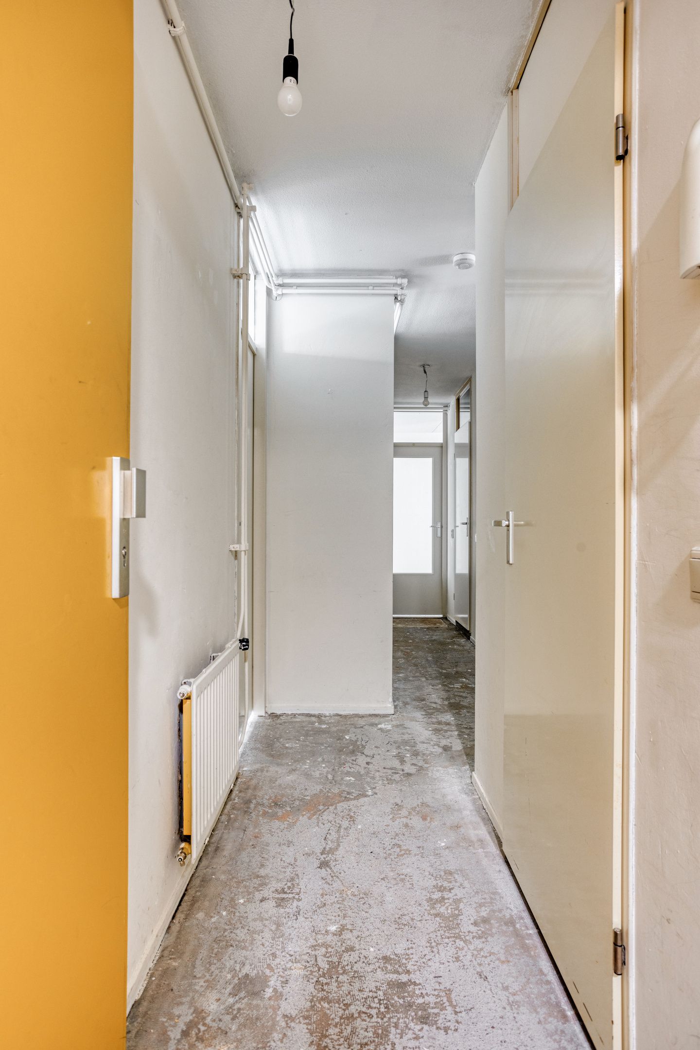 Foto 19 van Joan Melchior Kemperstraat 104-A