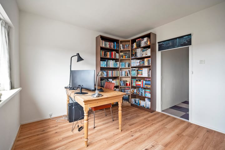 Photo 24 of Mascagnistraat 70