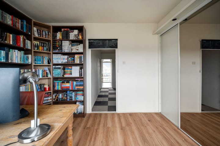 Photo 26 of Mascagnistraat 70