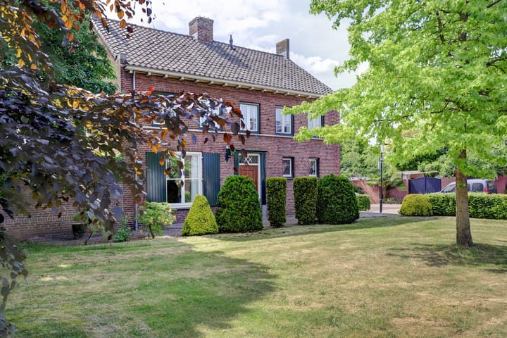 Foto 33 van Grotestraat 68