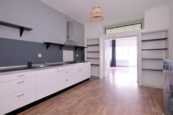 Foto 7 van Heukestraat 4