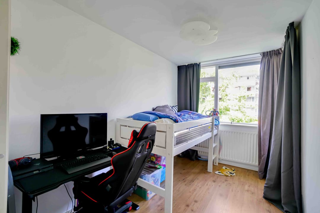 Foto 23 van Alphons Diepenbrockhof 13