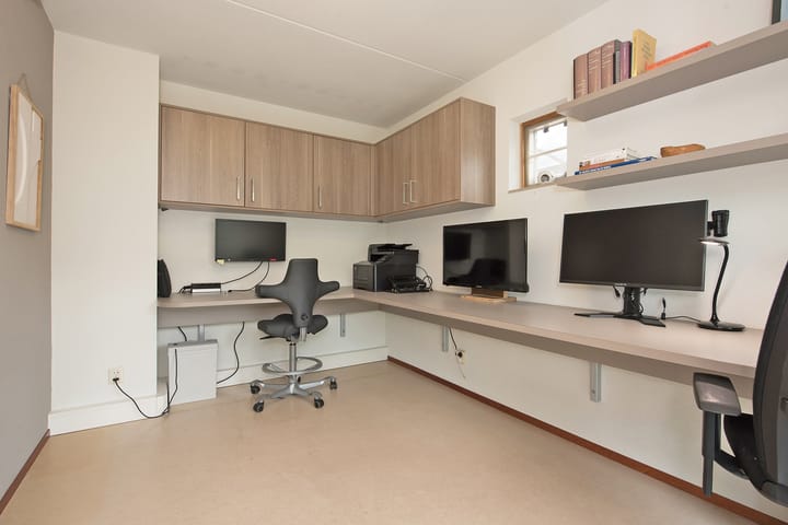 Foto 9 van Walter Pompelaantje 11