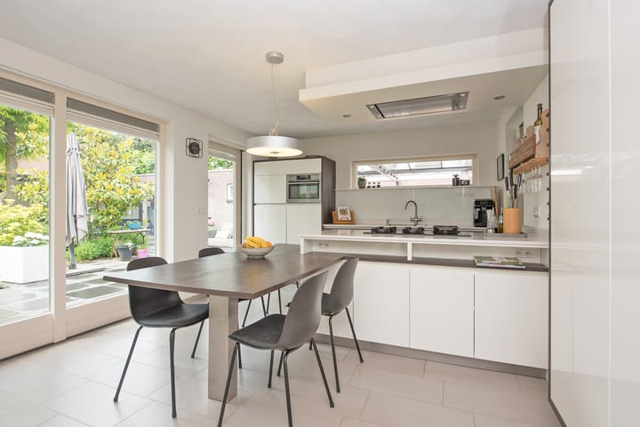 Foto 23 van Walter Pompelaantje 11