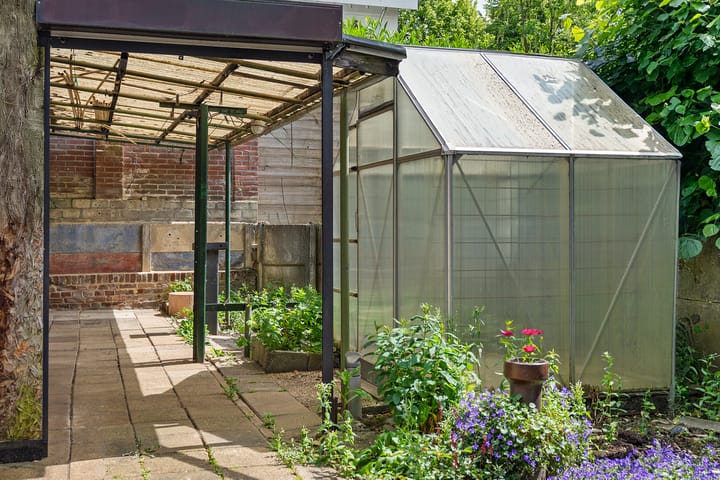 Foto 19 van Spoorstraat 23