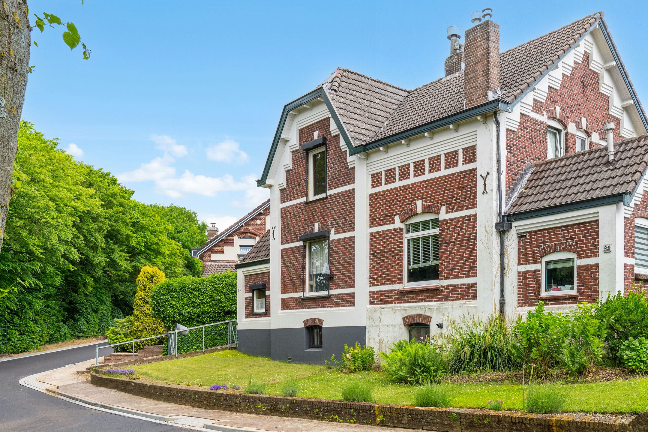 Foto 21 van Spoorstraat 23